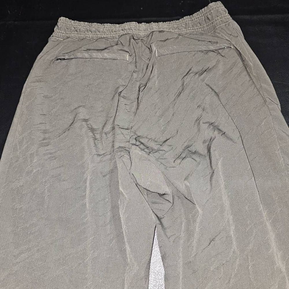 Athleta Womens Olive Green Brooklyn Textured Jogger Pants 6 - Picture 5 of 7
